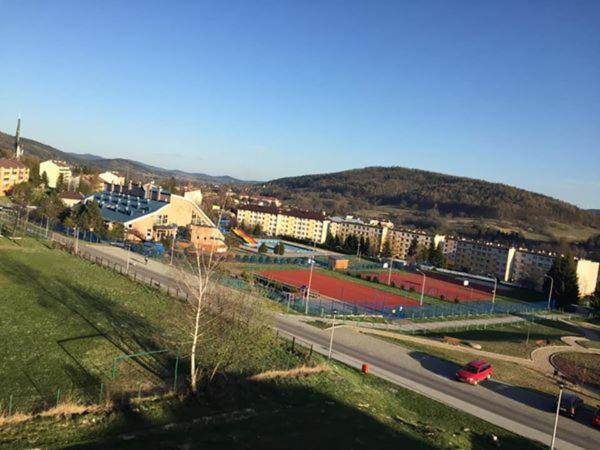 Apartament Sloneczny Устрики-Долішні Екстер'єр фото